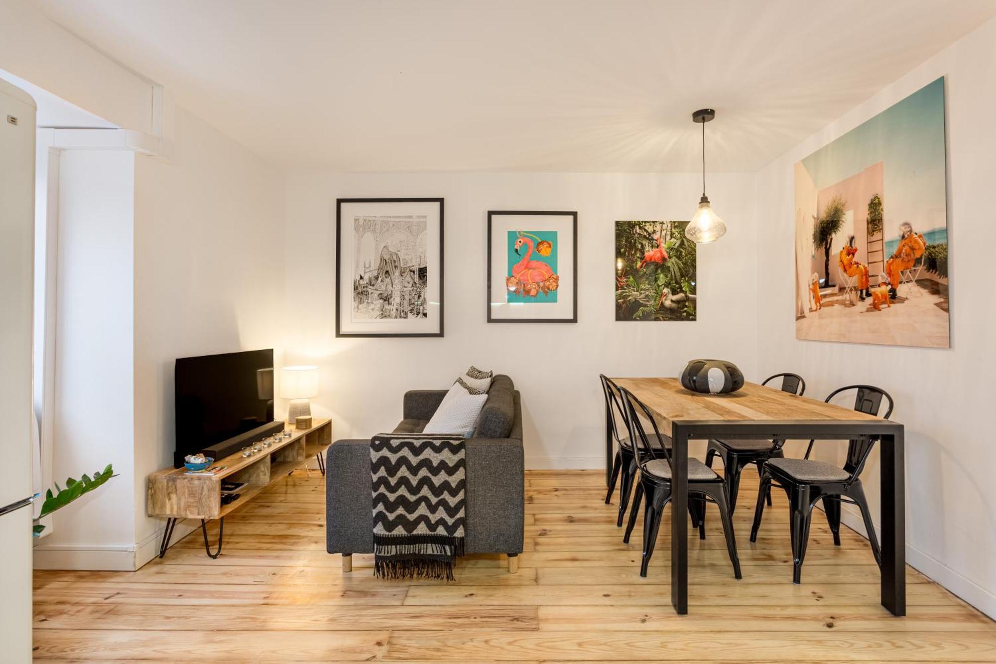 Apartment Joivy Bohemian Flat With Study Near The Centre